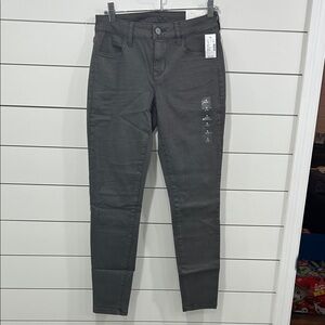 NWT Maurices Gray Jeggings Short